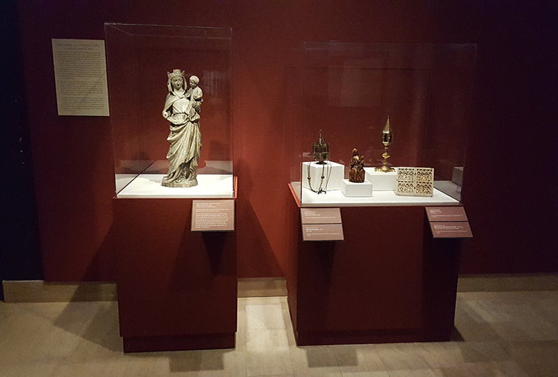 Objects on loan from the Metropolitan Museum of Art 