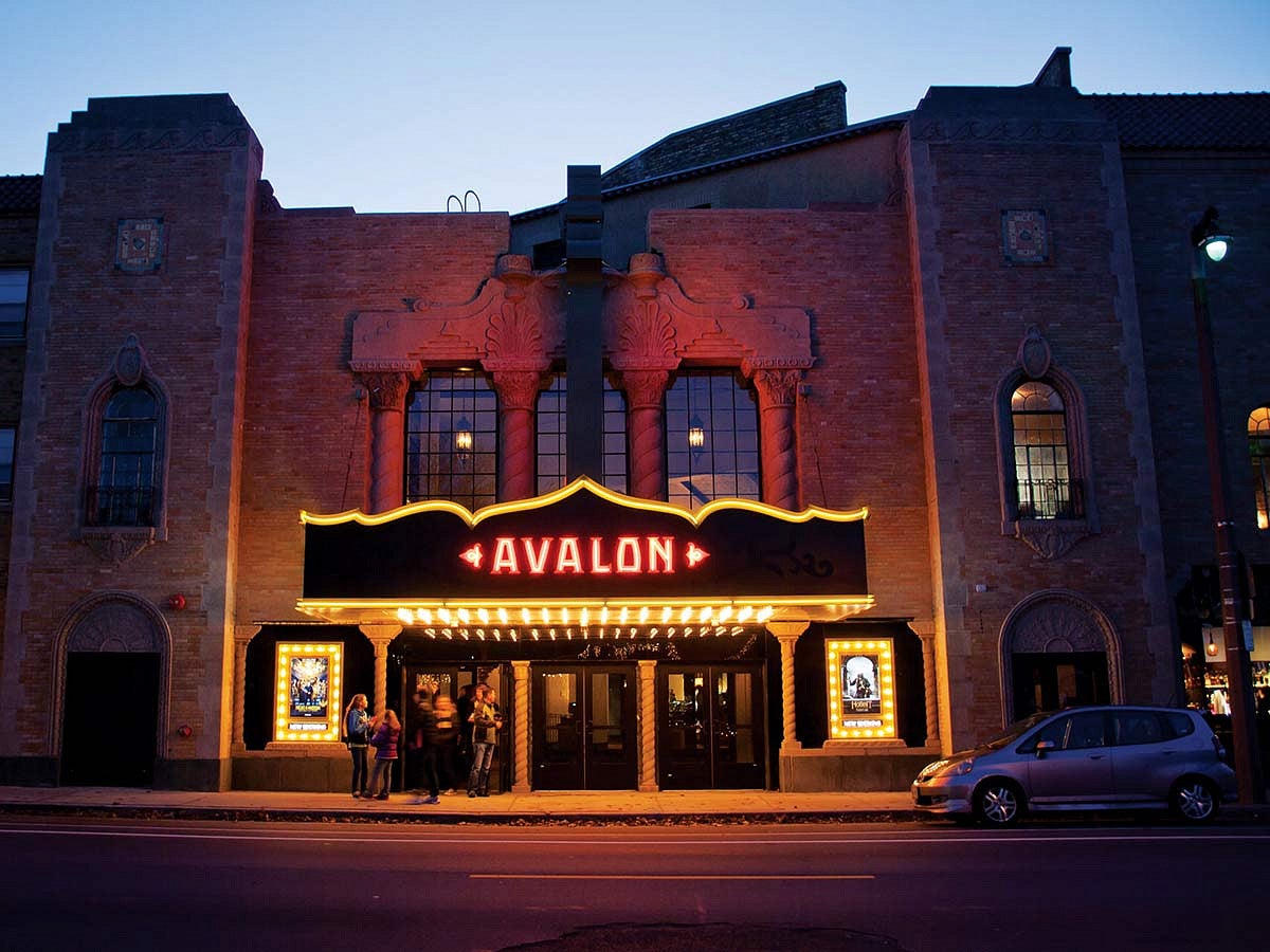 The Avalon Theater in Milwaukie, Oregon.