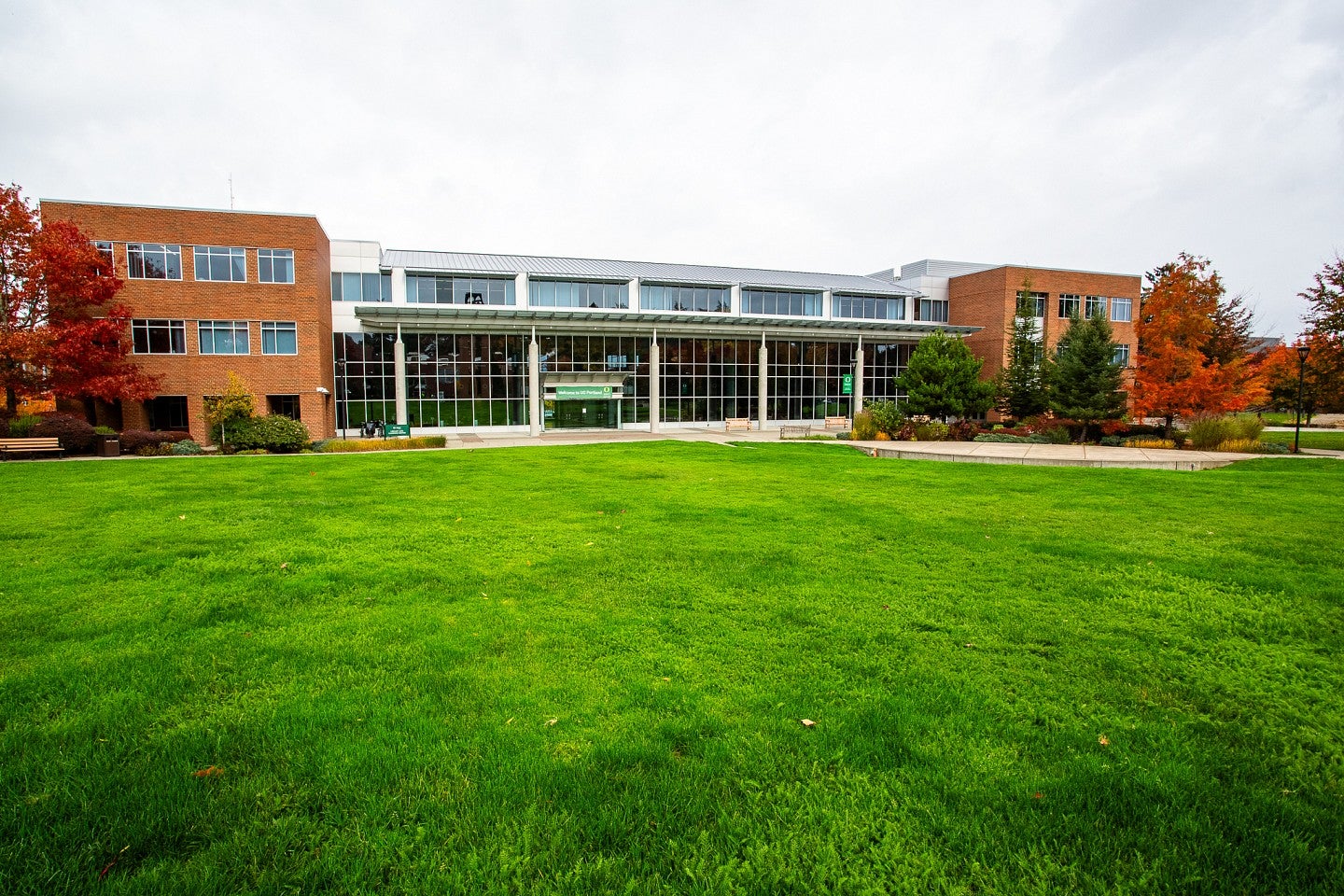 Photograph of the library building in PDX. 