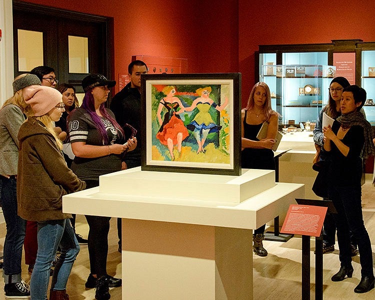 Joyce Cheng's class visits the Jordan Schnitzer Museum of Art