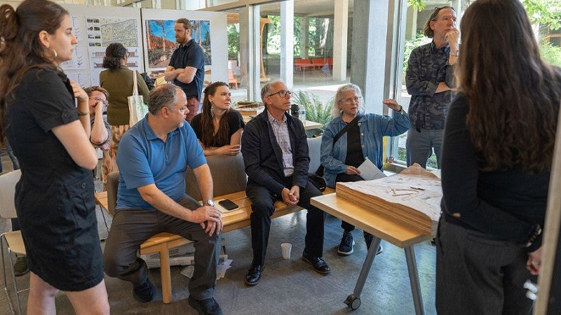 News header about Hospital class