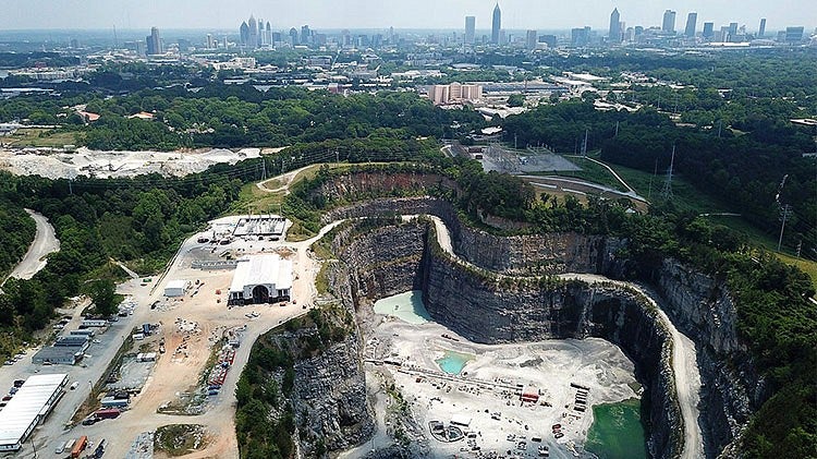 Aerial view of Bellwood Quarry in Atlanta